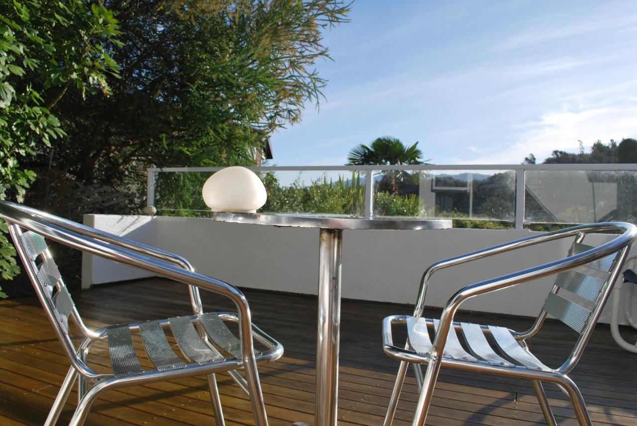 Beach Front:Palms-On-The-Beach.Kaiteriteri. Exterior photo